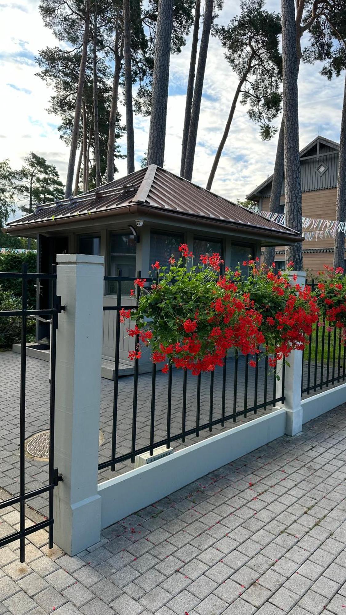Dzintari Apartment Jūrkalne Екстериор снимка